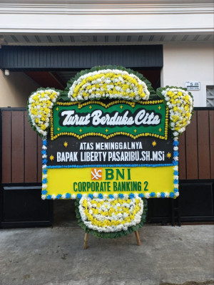 Papan Bunga Duka di Sarmi Selatan