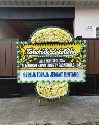 Papan Bunga Duka di Sarmi Selatan